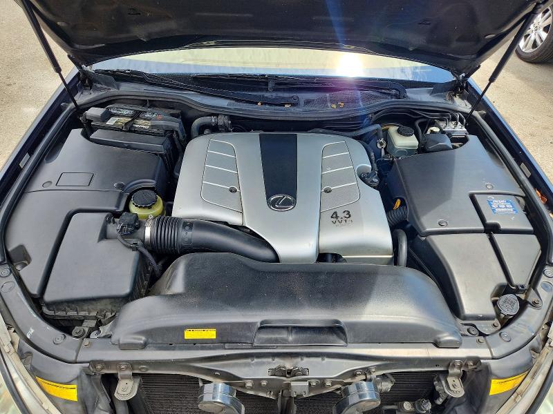 61002226 :رقم المزاد ، JTHBN30F430122640 vin ، 2003 Lexus Ls مزاد بيع