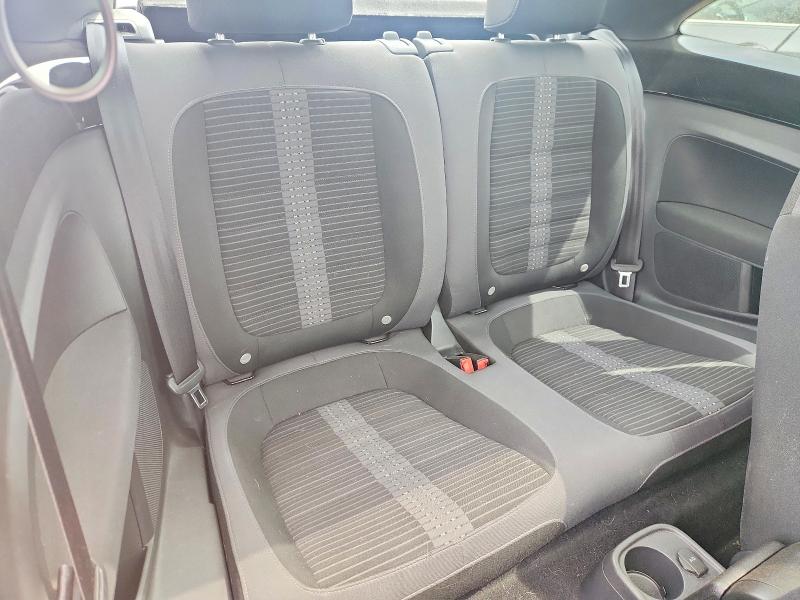 2014 Volkswagen Beetle მანქანა იყიდება აუქციონზე, vin: 3VWVT7AT3EM608840, აუქციონის ნომერი: 61874106