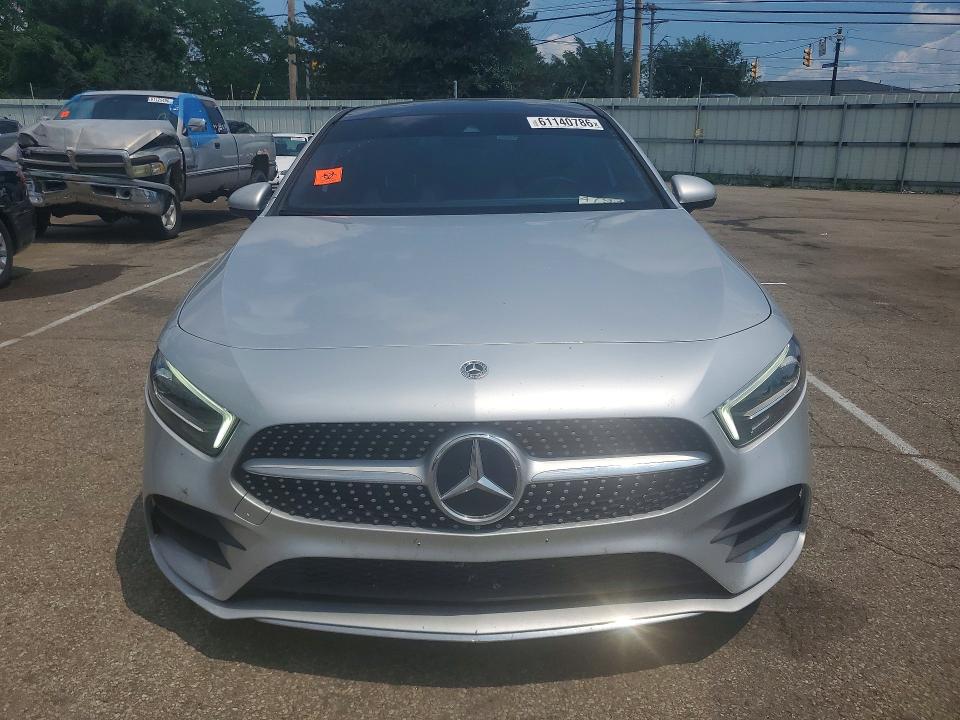 Продаж на аукціоні авто 2022 Mercedes-benz A, vin: W1K3G4FB9NJ369567, номер лоту: 61140786