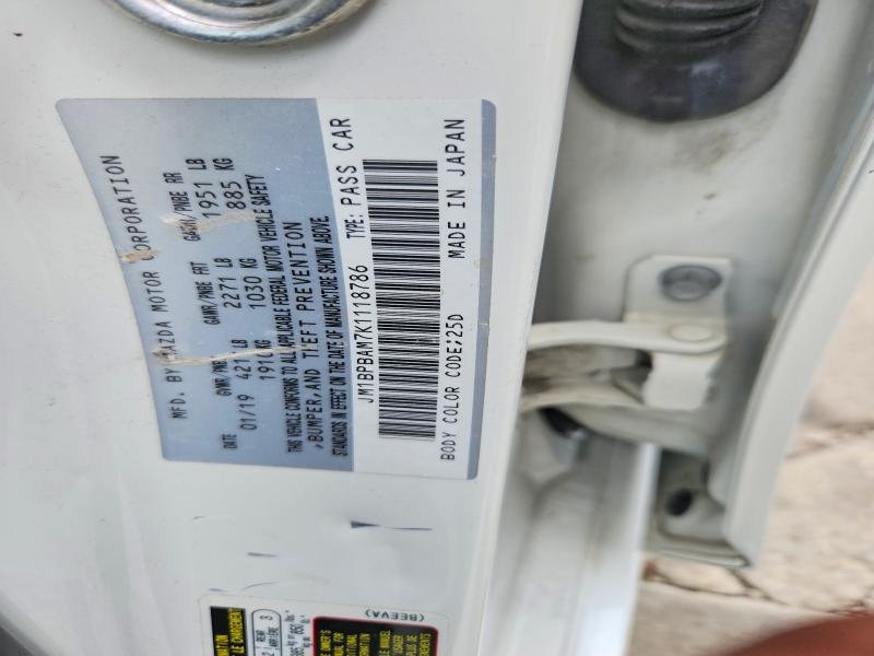 Продажа на аукционе авто 2019 Mazda 3, vin: JM1BPBAM7K1118786, номер лота: 60033936