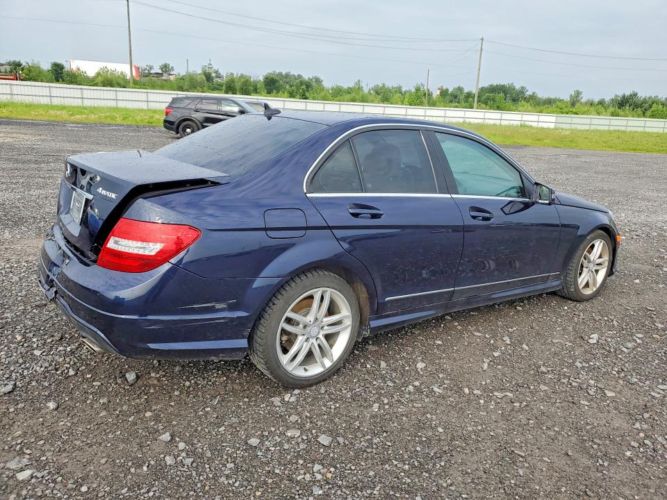 63150996 :رقم المزاد ، WDDGF8AB6EA939950 vin ، 2014 Mercedes-benz C مزاد بيع