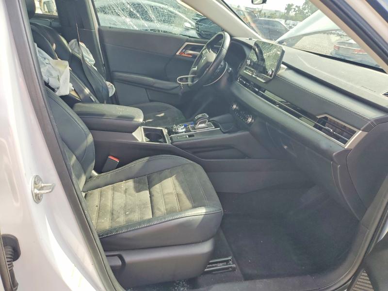 Продажа на аукционе авто 2022 Mitsubishi Outlander, vin: JA4J4UA81NZ062699, номер лота: 63551116