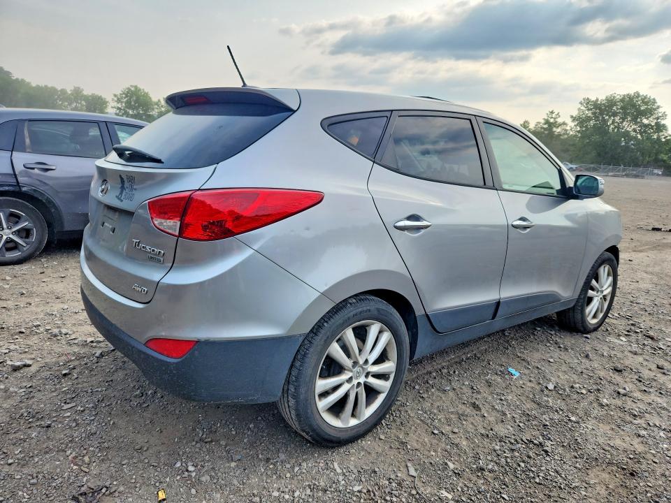 Продажа на аукционе авто 2012 Hyundai Tucson, vin: KM8JUCACXCU445339, номер лота: 60189906