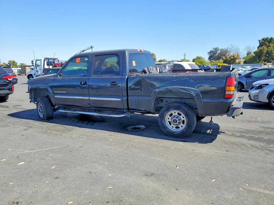60978446 :رقم المزاد ، 1GTHK23U94F130739 vin ، 2004 Gmc Sierra مزاد بيع