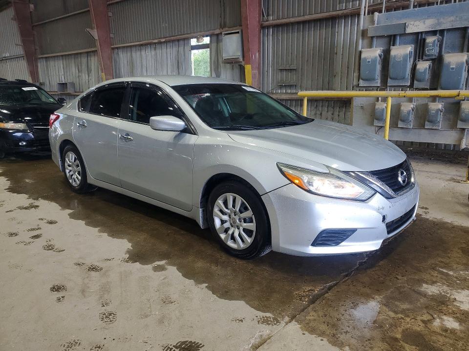 Продажа на аукционе авто 2016 Nissan Altima, vin: 1N4AL3AP0GN334198, номер лота: 59711966