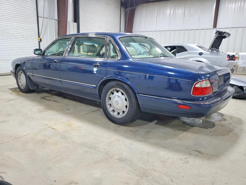 63105636 :رقم المزاد ، SAJKX624XWC821039 vin ، 1998 Jaguar Vandenplas مزاد بيع