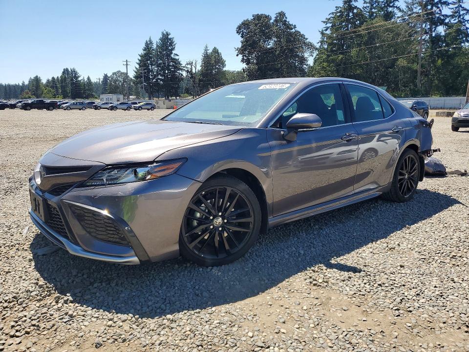Продажа на аукционе авто 2023 Toyota Camry, vin: 4T1K31AK0PU615443, номер лота: 62423746