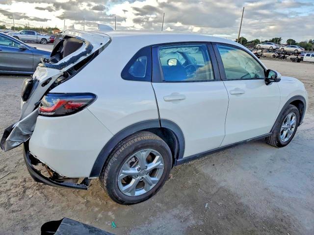 Продажа на аукционе авто 2025 Honda Hr-v, vin: 3CZRZ1H38SM717032, номер лота: 61640376