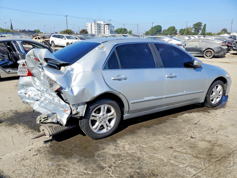 60628036 :رقم المزاد ، 1HGCM56336A036303 vin ، 2006 Honda Accord مزاد بيع