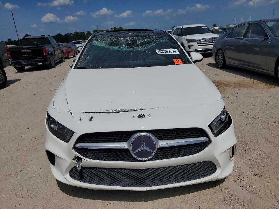 2019 Mercedes-benz A მანქანა იყიდება აუქციონზე, vin: WDD3G4EB4KW015634, აუქციონის ნომერი: 63195256