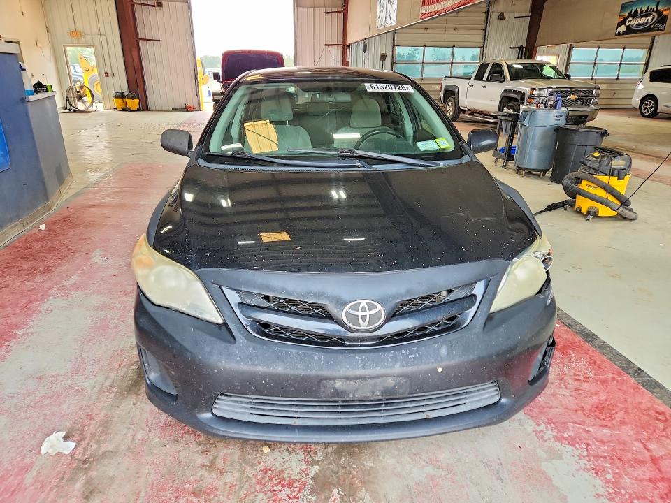 Продажа на аукционе авто 2011 Toyota Corolla, vin: 2T1BU4EE0BC613351, номер лота: 61320726