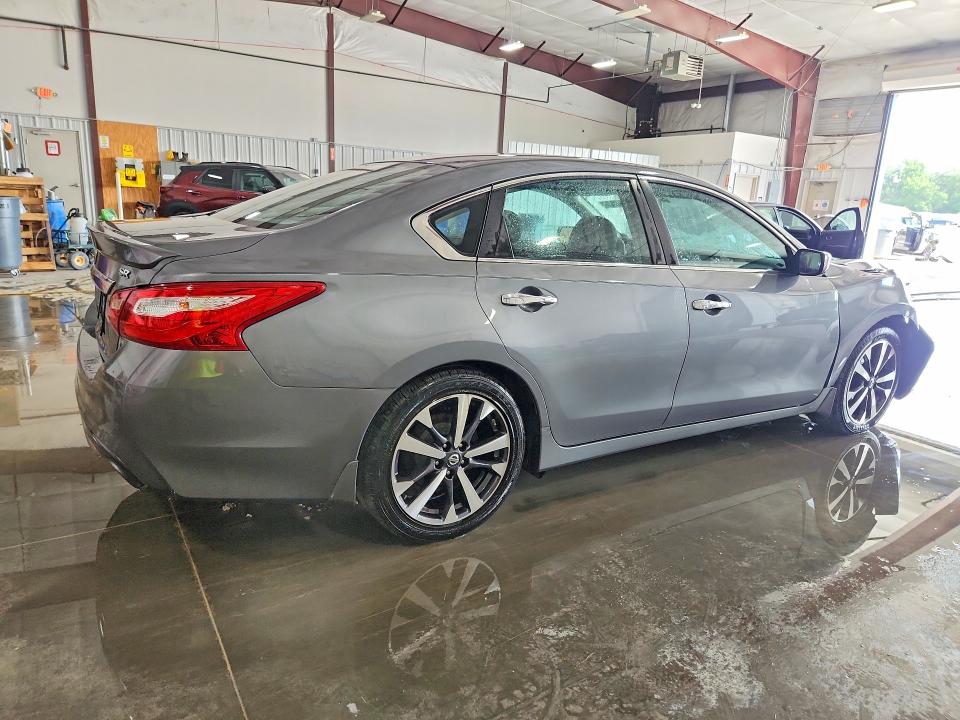 2016 Nissan Altima მანქანა იყიდება აუქციონზე, vin: 1N4AL3AP5GC118939, აუქციონის ნომერი: 60034526