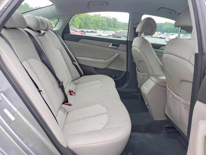 2016 Hyundai Sonata Hybrid მანქანა იყიდება აუქციონზე, vin: KMHE24L10GA015352, აუქციონის ნომერი: 59696256