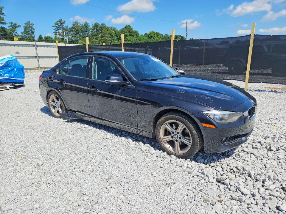 60525986 :رقم المزاد ، WBA3A5C52DF601280 vin ، 2013 Bmw 328 مزاد بيع