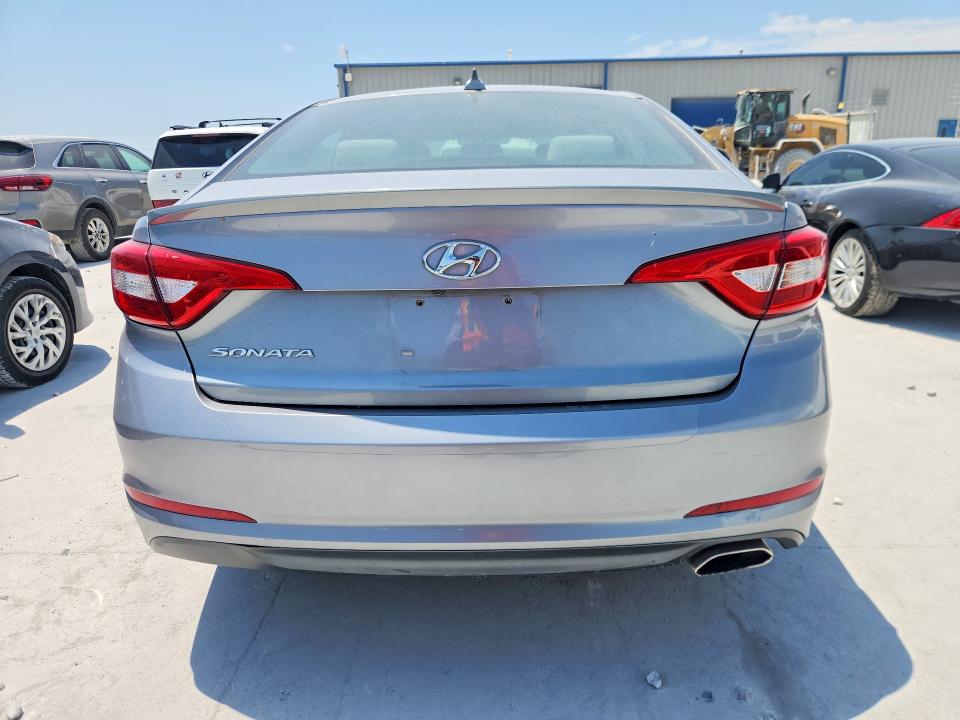 2016 Hyundai Sonata მანქანა იყიდება აუქციონზე, vin: 5NPE24AF3GH303975, აუქციონის ნომერი: 62893136