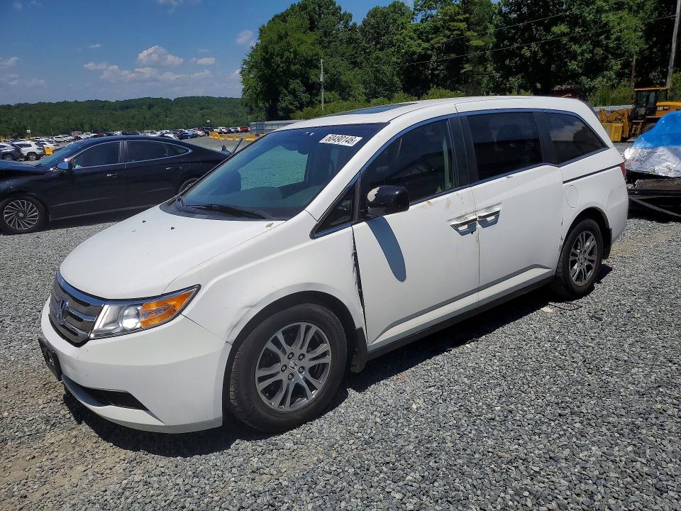 60490146 :رقم المزاد ، 5FNRL5H66BB048742 vin ، 2011 Honda Odyssey مزاد بيع
