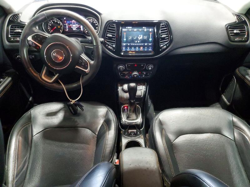60139996 :رقم المزاد ، 3C4NJDCB8JT245480 vin ، 2018 Jeep Compass مزاد بيع