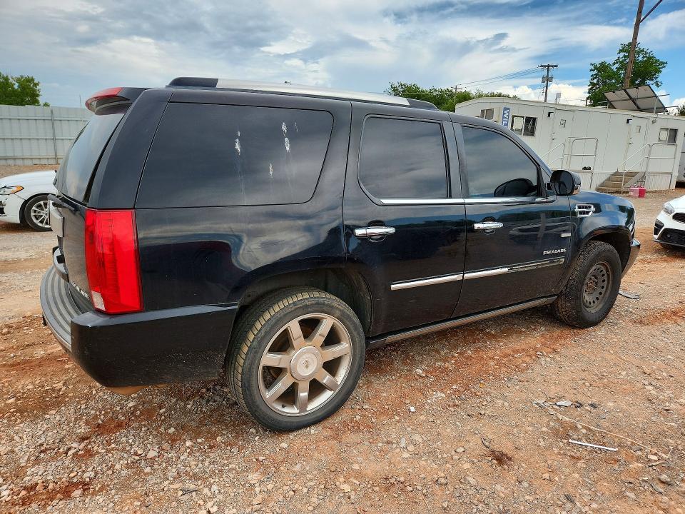 61435196 :رقم المزاد ، 1GYUKCEF0AR229330 vin ، 2010 Cadillac Escalade مزاد بيع