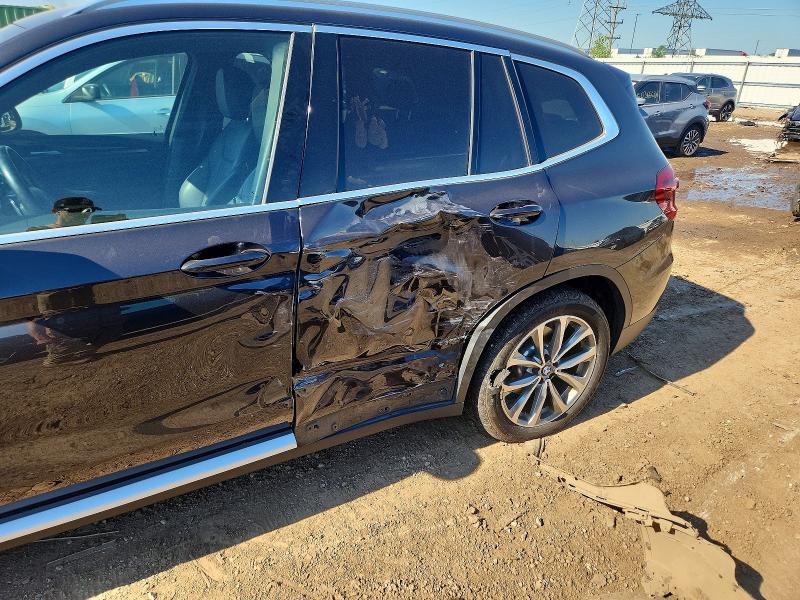 60206326 :رقم المزاد ، 5UXTR9C54JLC72891 vin ، 2018 Bmw X3 مزاد بيع