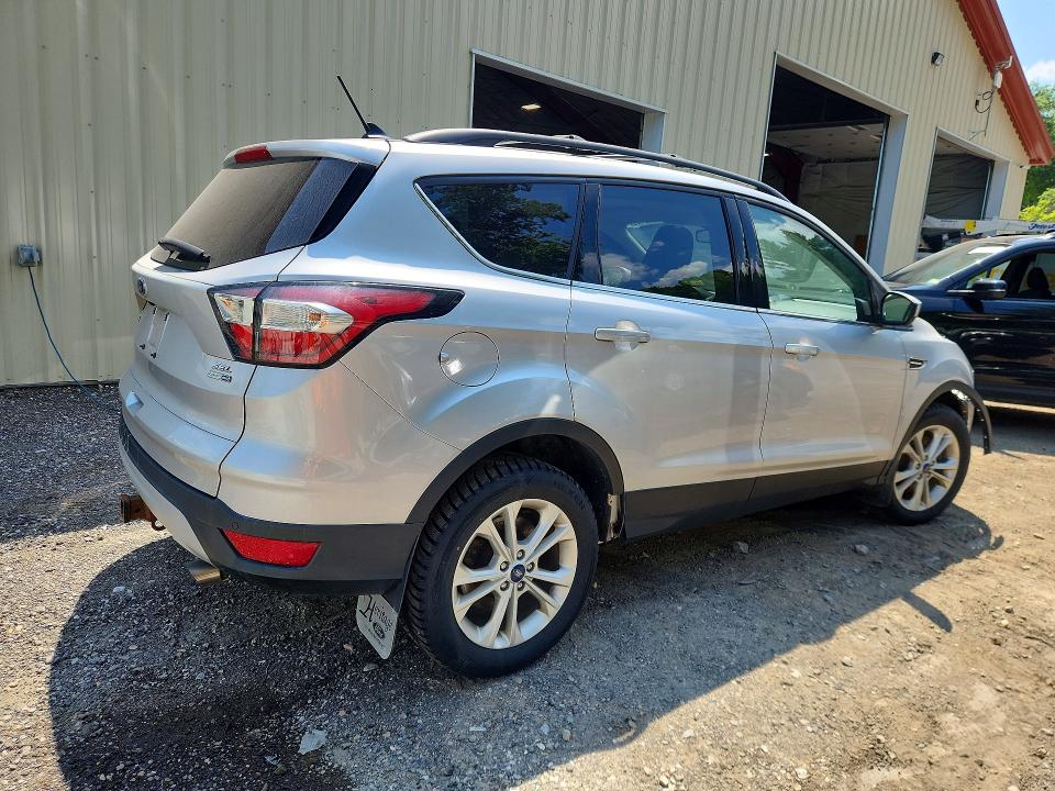 Продаж на аукціоні авто 2018 Ford Escape, vin: 1FMCU9HD0JUA59584, номер лоту: 62681096