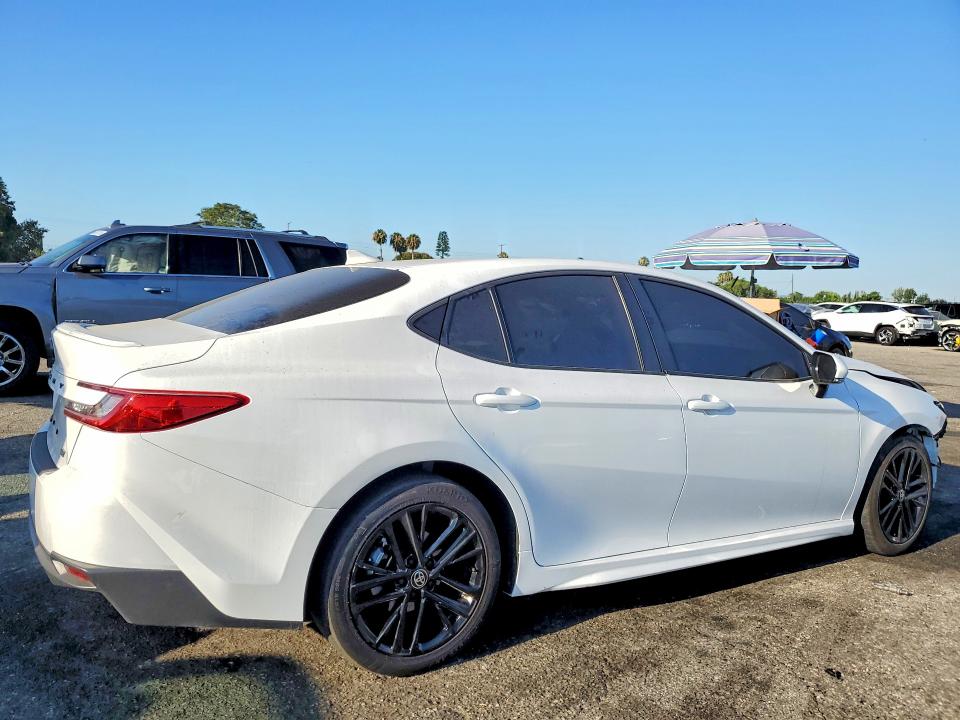 61044936 :رقم المزاد ، 4T1DAACK5SU608699 vin ، 2025 Toyota Camry مزاد بيع