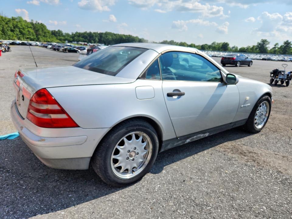 Продажа на аукционе авто 1999 Mercedes-benz Slk, vin: WDBKK47F2XF114740, номер лота: 63187516