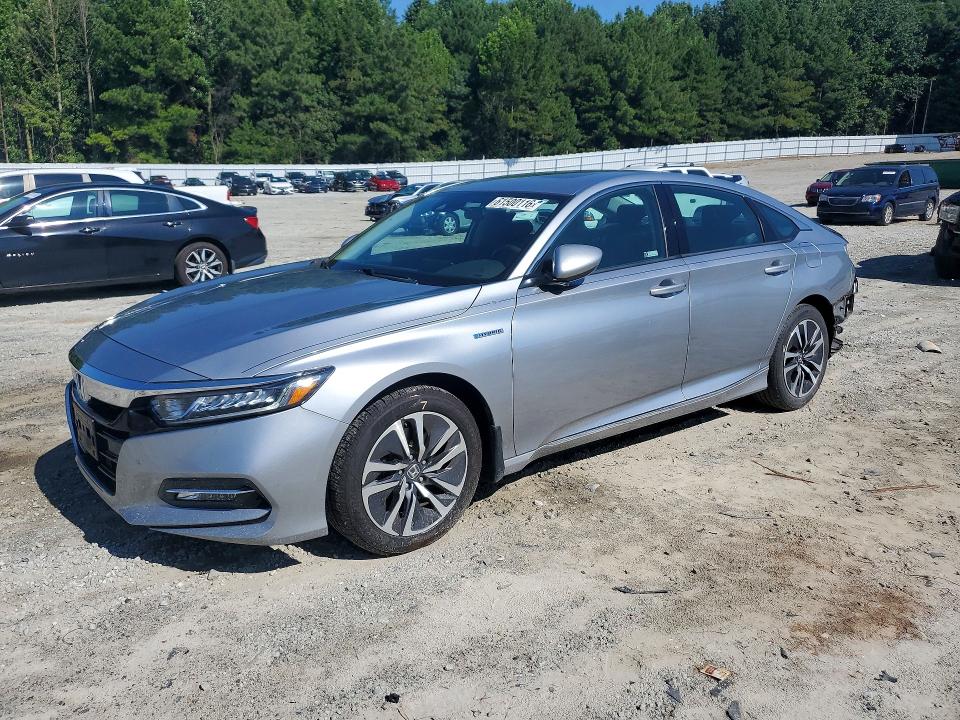 61500116 :رقم المزاد ، 1HGCV3F48KA009215 vin ، 2019 Honda Accord مزاد بيع
