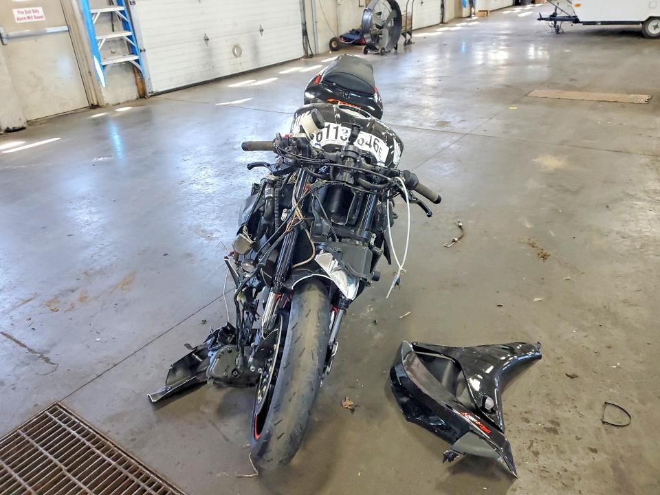 Продажа на аукционе авто 2008 Honda Cbr600, vin: JH2PC40058M106663, номер лота: 61137646