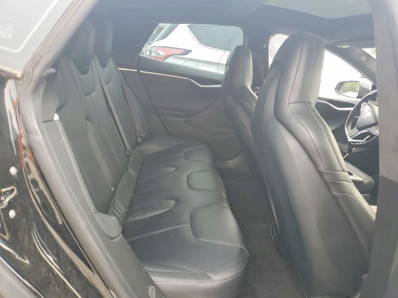 Продажа на аукционе авто 2015 Tesla Model S, vin: 5YJSA1E4XFF112726, номер лота: 61304396