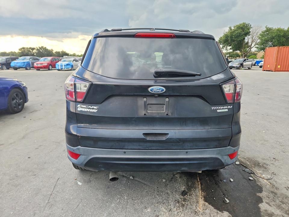 Продажа на аукционе авто 2017 Ford Escape, vin: 1FMCU0JD9HUD81799, номер лота: 60137236