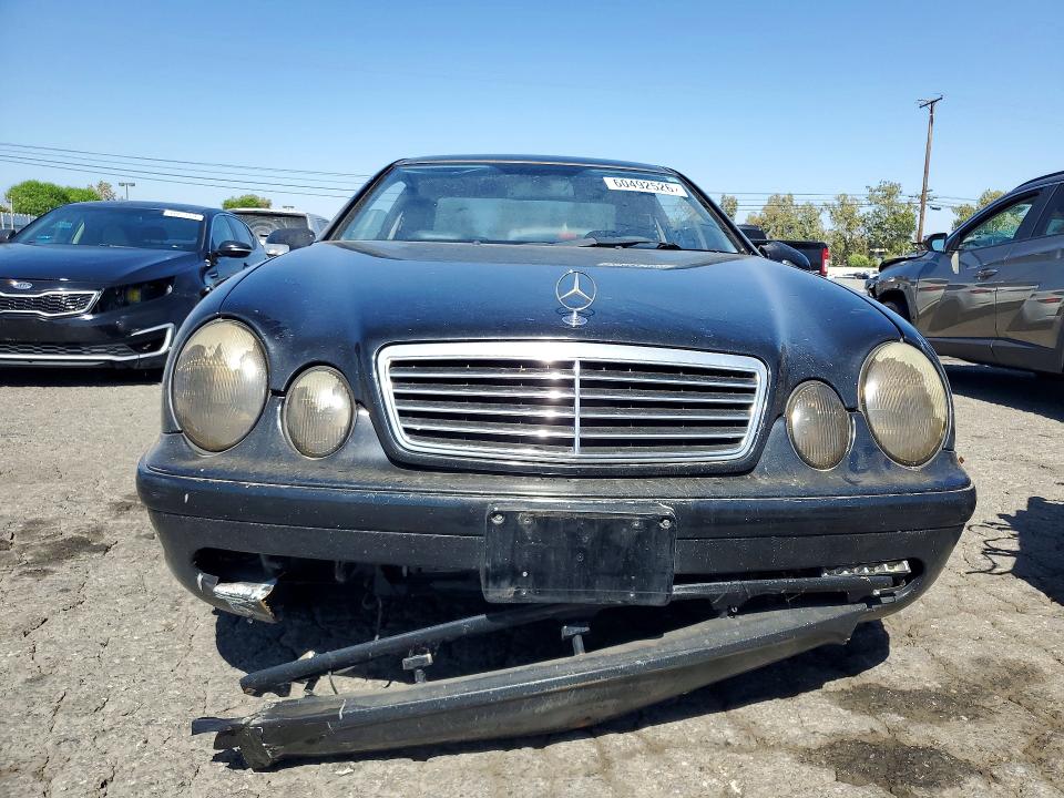 Продажа на аукционе авто 2002 Mercedes-benz Clk, vin: WDBLJ70G92T111615, номер лота: 60492526