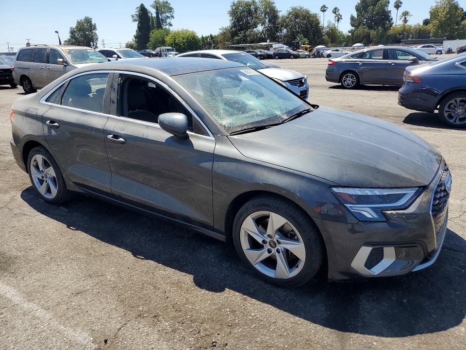 2024 Audi A3 მანქანა იყიდება აუქციონზე, vin: WAUGUDGY6RA015287, აუქციონის ნომერი: 60527306