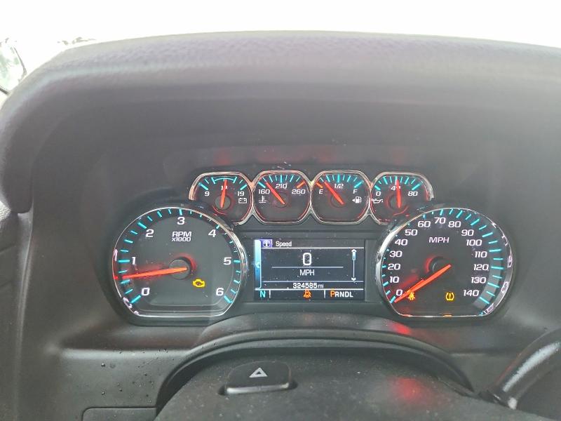 2017 Chevrolet Suburban მანქანა იყიდება აუქციონზე, vin: 1GNSKHKC7HR180830, აუქციონის ნომერი: 60260396