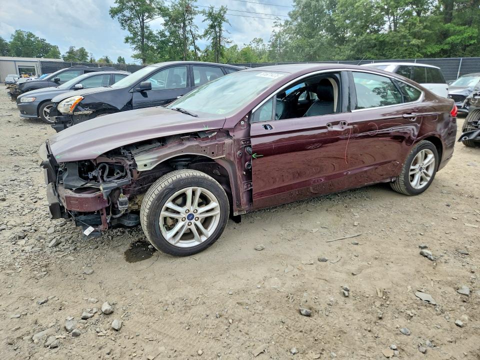 62513376 :رقم المزاد ، 3FA6P0HD2JR164239 vin ، 2018 Ford Fusion مزاد بيع
