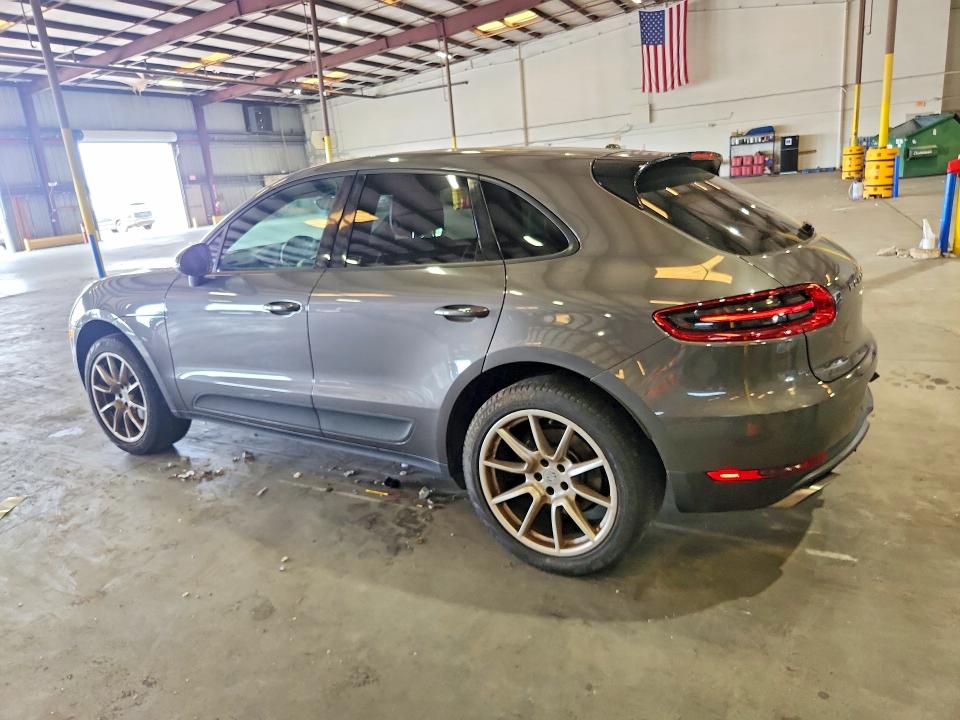 62749646 :رقم المزاد ، WP1AA2A54JLB05680 vin ، 2018 Porsche Macan مزاد بيع