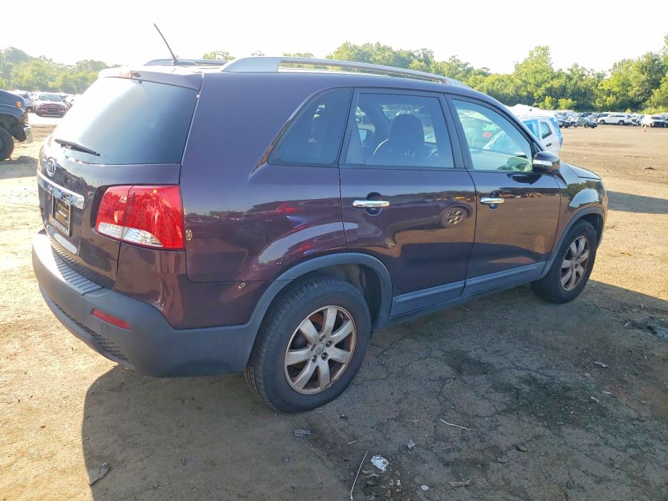 Продажа на аукционе авто 2013 Kia Sorento, vin: 5XYKT4A65DG329917, номер лота: 62429496