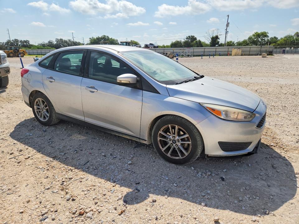 62622296 :رقم المزاد ، 1FADP3F21HL320189 vin ، 2017 Ford Focus مزاد بيع