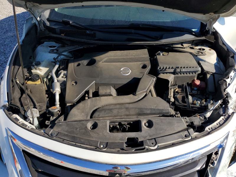 Продажа на аукционе авто 2015 Nissan Altima, vin: 1N4AL3AP1FN864078, номер лота: 61000186