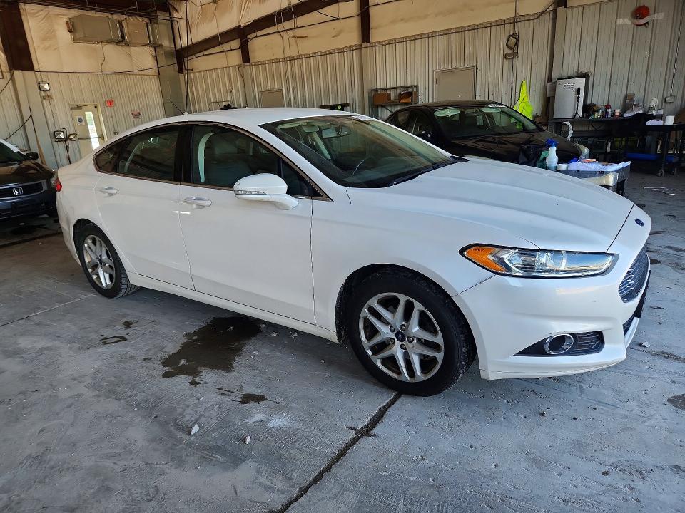 Продажа на аукционе авто 2015 Ford Fusion, vin: 3FA6P0HDXFR180602, номер лота: 61010046