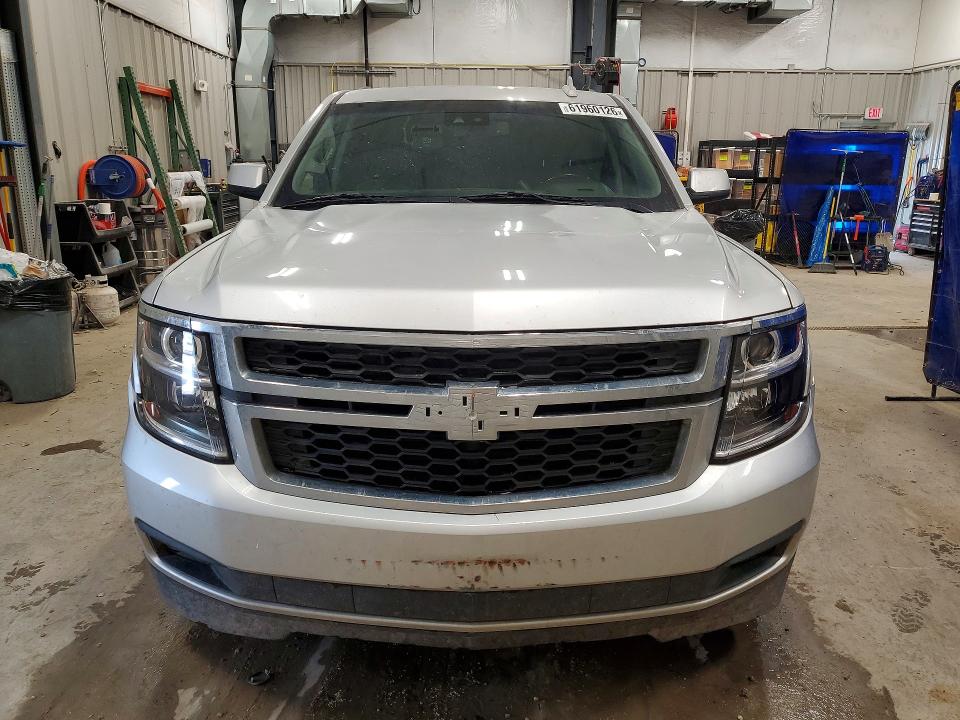 2020 Chevrolet Suburban მანქანა იყიდება აუქციონზე, vin: 1GNSKHKC2LR284425, აუქციონის ნომერი: 61960126