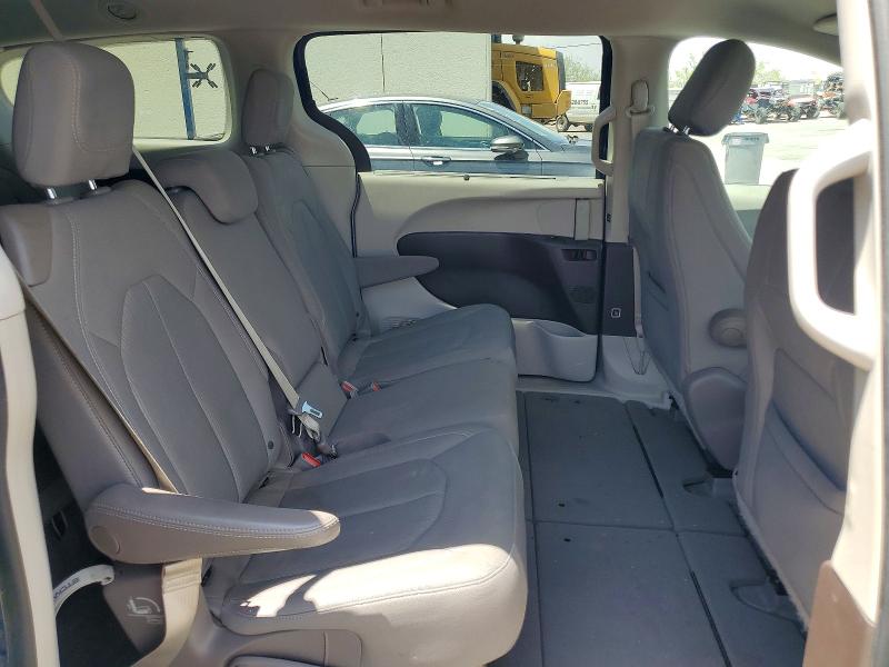 Auction sale of the 2019 Chrysler Pacifica, vin: 2C4RC1FG5KR629710, lot number: 59909526
