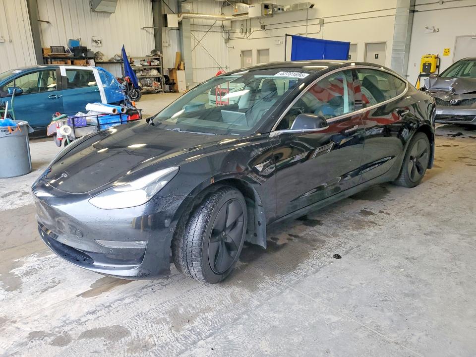 2019 Tesla Model 3 მანქანა იყიდება აუქციონზე, vin: 5YJ3E1EA7KF328705, აუქციონის ნომერი: 62701656