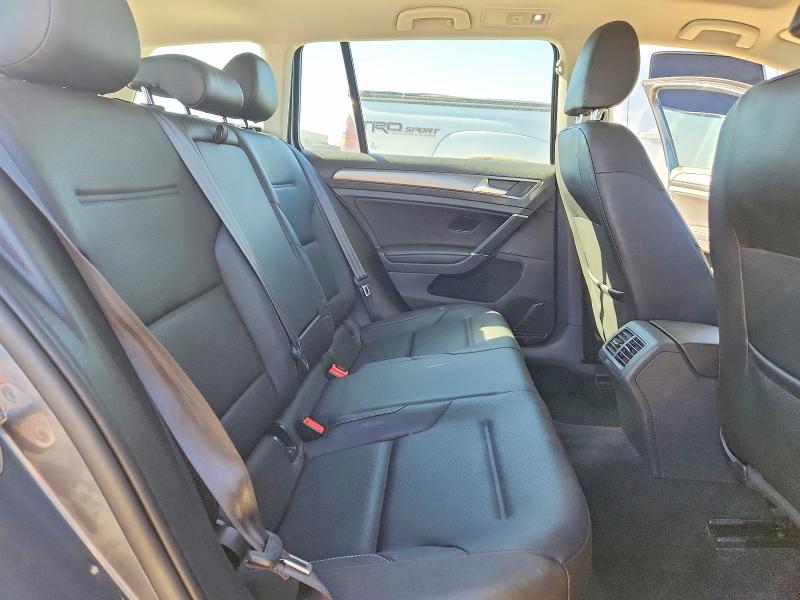 2018 Volkswagen Golf Sportwagen მანქანა იყიდება აუქციონზე, vin: 3VWD17AUXJM752387, აუქციონის ნომერი: 62862736