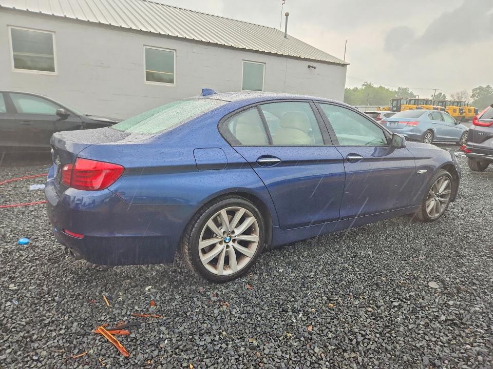 2011 Bmw 535 მანქანა იყიდება აუქციონზე, vin: WBAFR7C54BC600146, აუქციონის ნომერი: 62116766