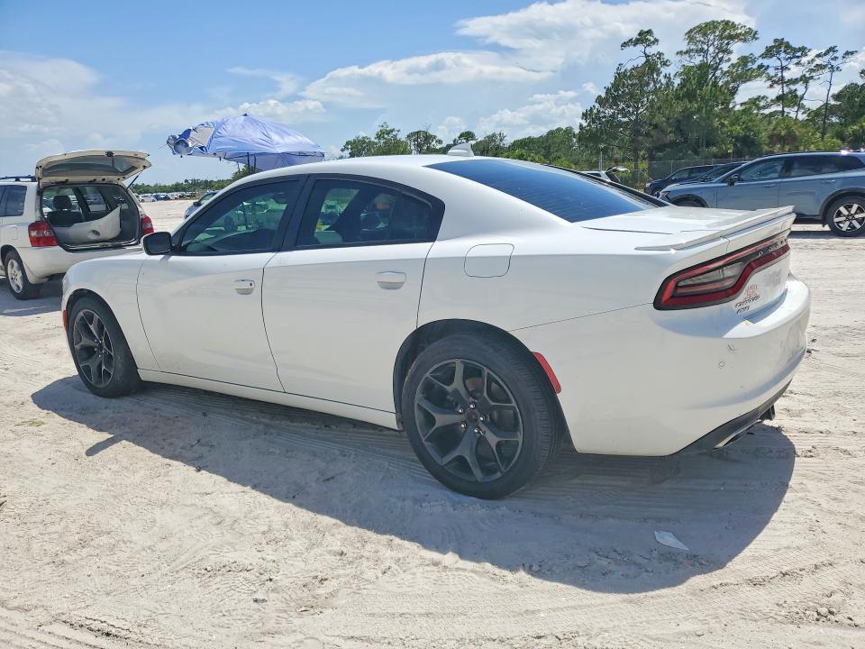 61189186 :رقم المزاد ، 2C3CDXJG8FH746095 vin ، 2015 Dodge Charger مزاد بيع