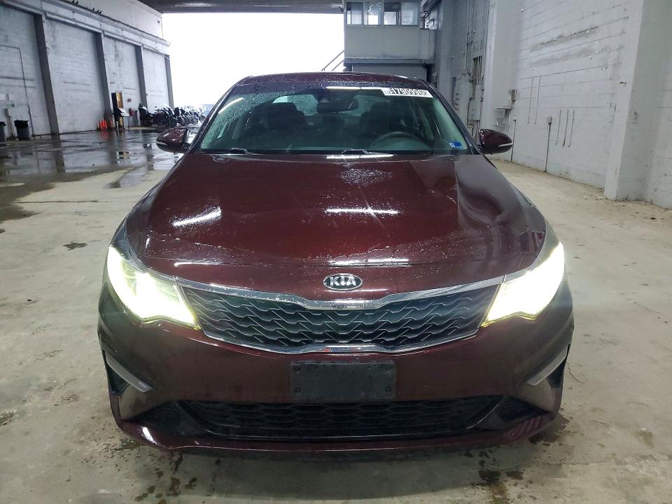 2020 Kia Optima მანქანა იყიდება აუქციონზე, vin: 5XXGT4L36LG440424, აუქციონის ნომერი: 61790996