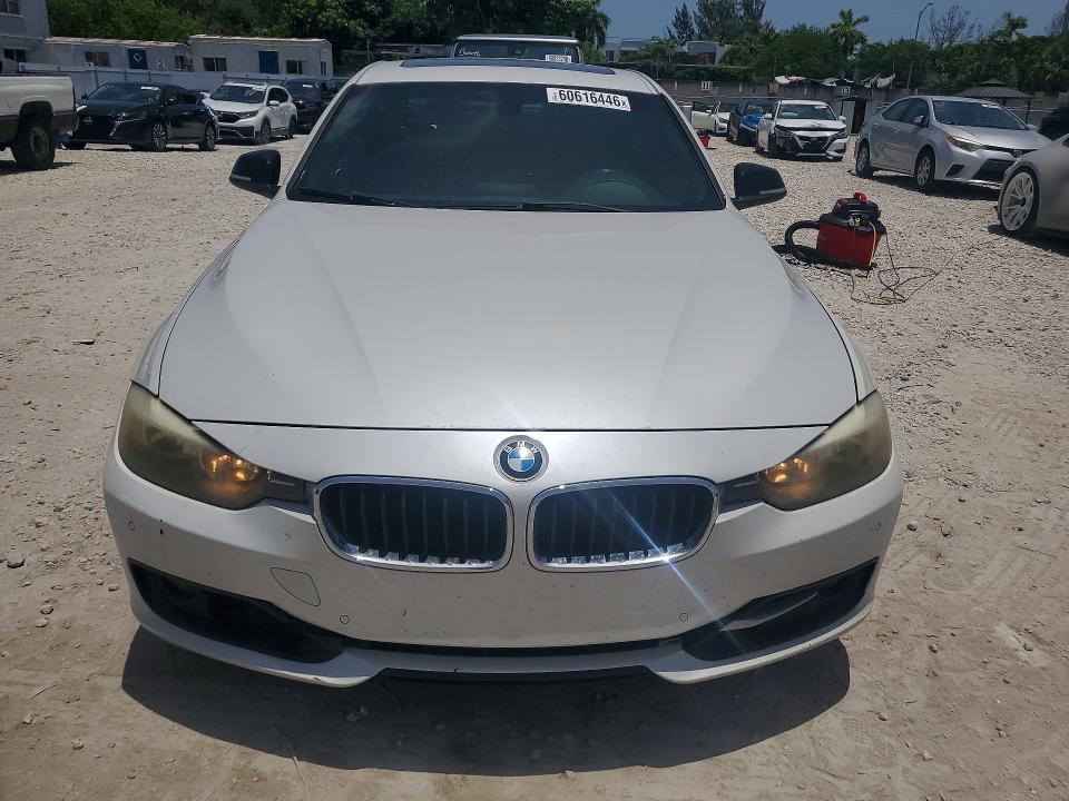 60616446 :رقم المزاد ، WBA3A5G5XFNS89633 vin ، 2015 Bmw 328 مزاد بيع