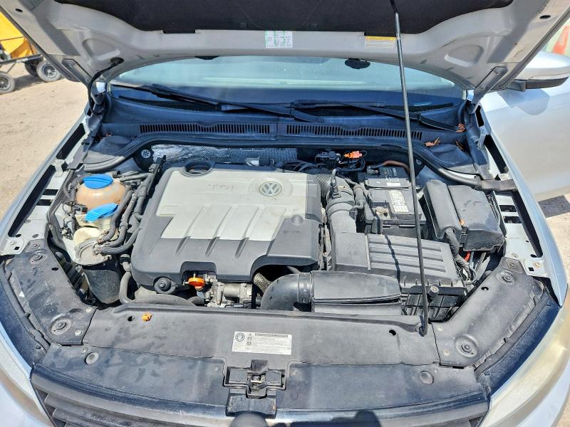 60990156 :رقم المزاد ، 3VWLL7AJ4CM082964 vin ، 2012 Volkswagen Jetta مزاد بيع