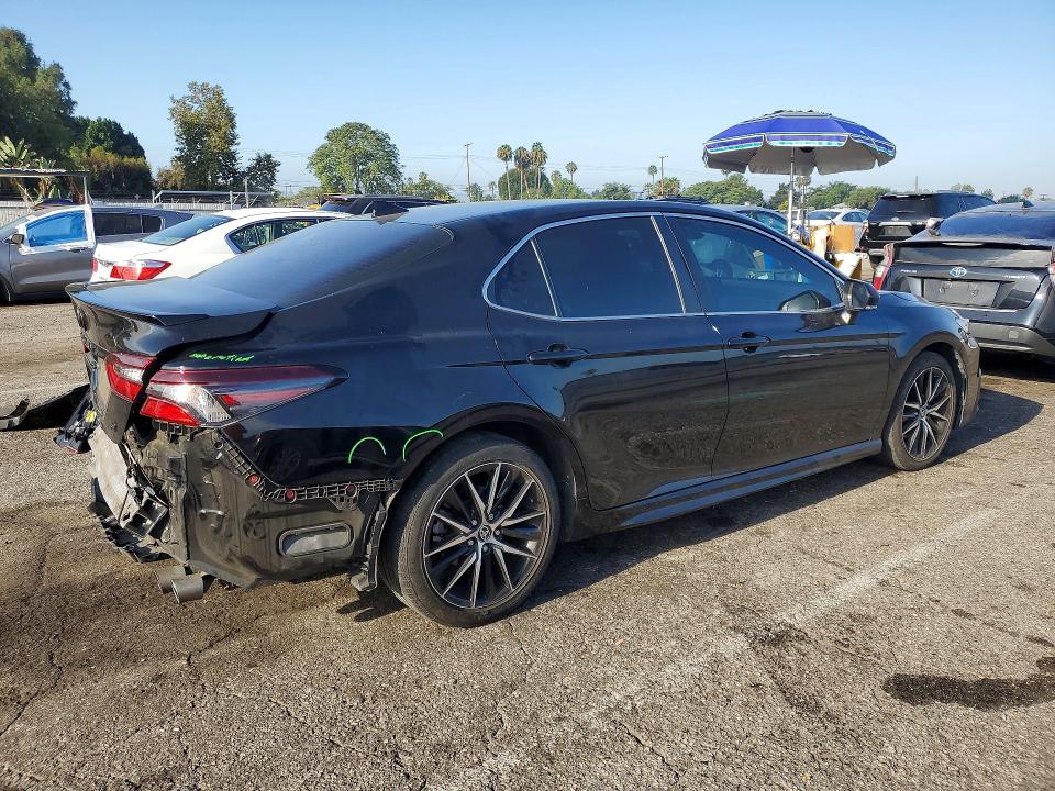 Продаж на аукціоні авто 2023 Toyota Camry, vin: 4T1G11AK7PU826599, номер лоту: 61688856