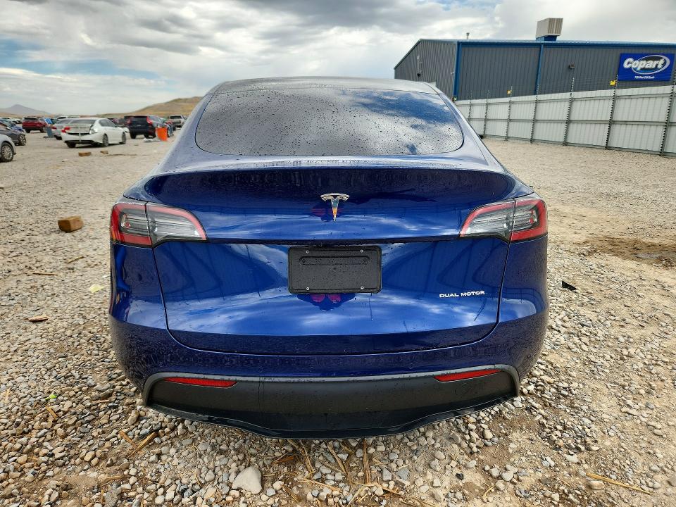 59718566 :رقم المزاد ، 5YJYGDEE2MF161502 vin ، 2021 Tesla Model Y مزاد بيع
